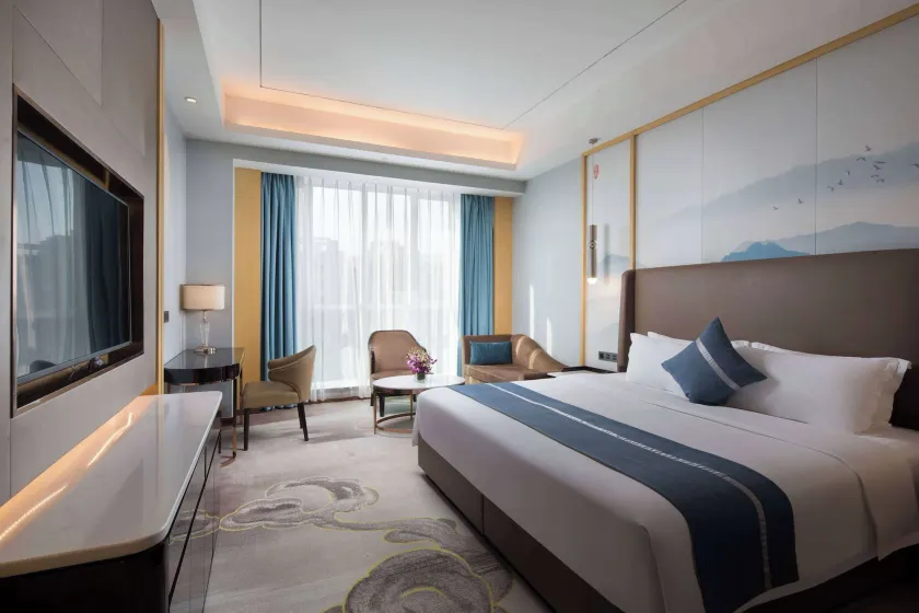 Ramada by Wyndham Changsha South Bus Station - Image 1