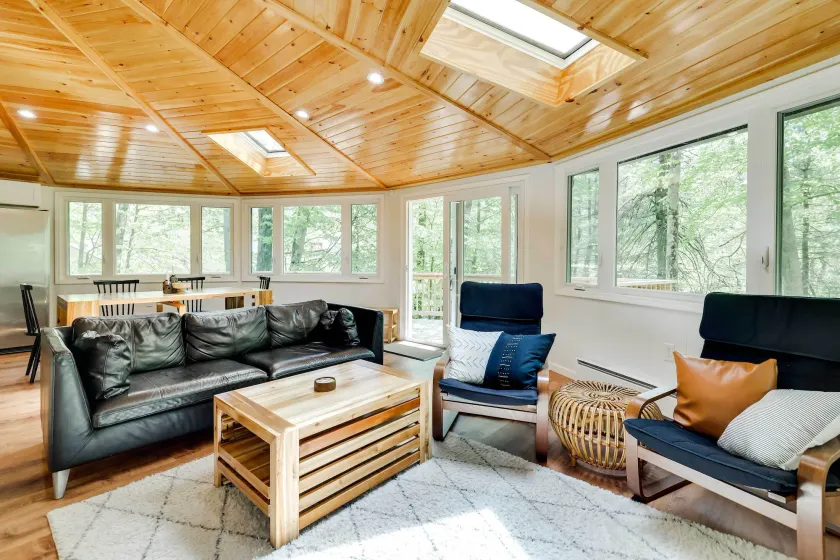 Private Deck & Grill: Pocono Pines Retreat! - Image 1