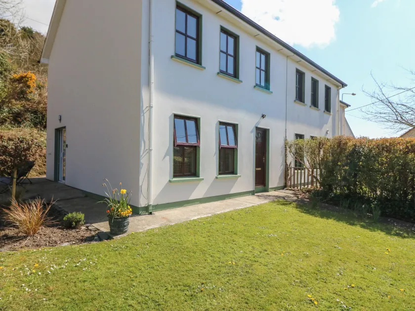1 Closheen Lane - Image 1