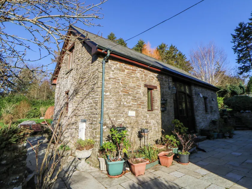 Maggie's Barn - Image 1