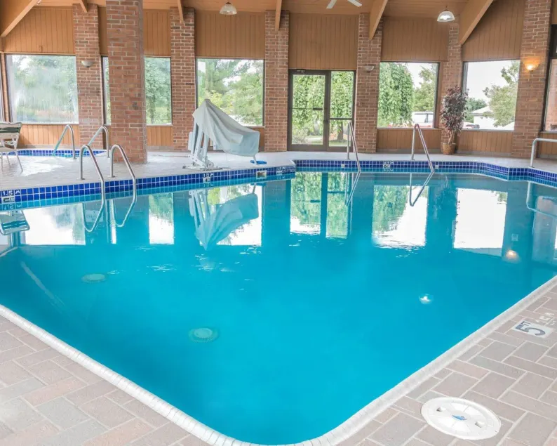 Quality Inn Grand Rapids North - Image 1