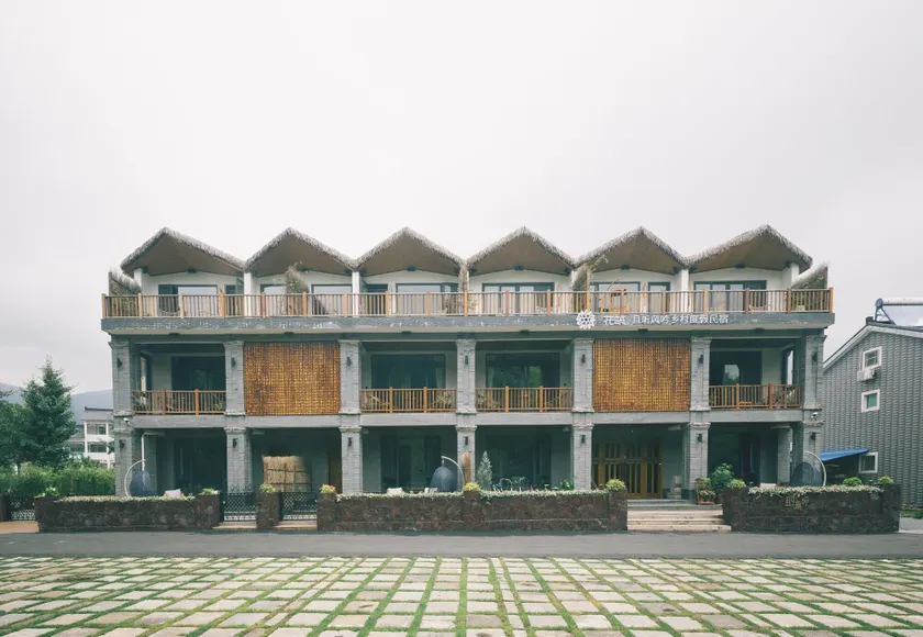 Floral Hotel Wuxi Qietintfengyin Resort - Image 1