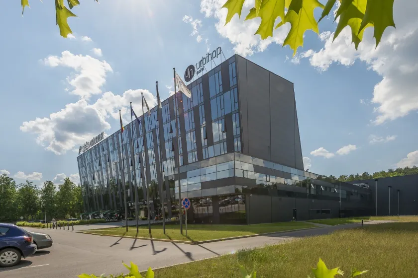 Urbihop Hotel - Image 1