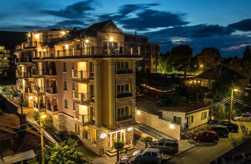 Sirena Palace Family Hotel - Image 1