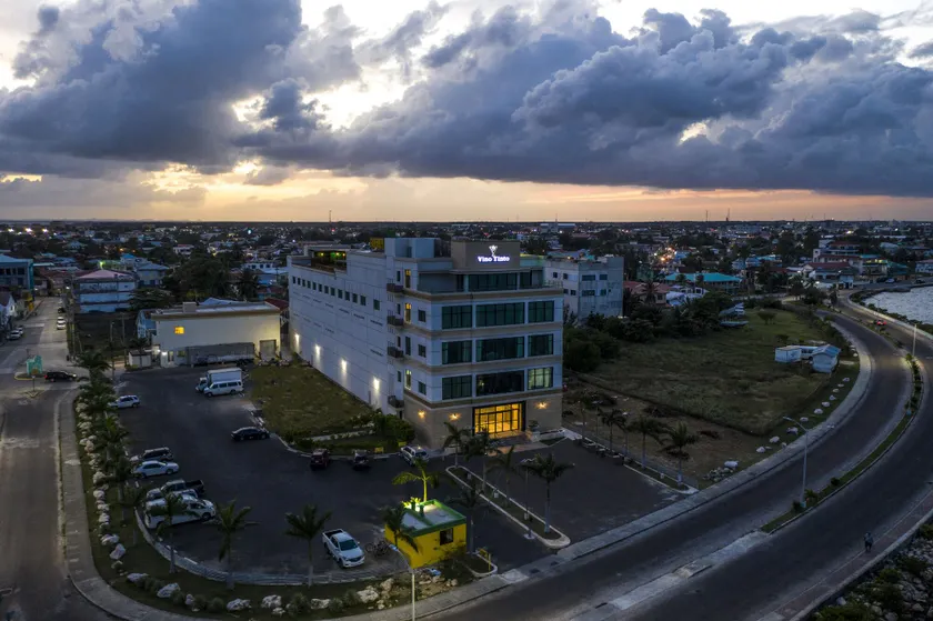 Golden Bay Hotel by Marine Parade - Image 1