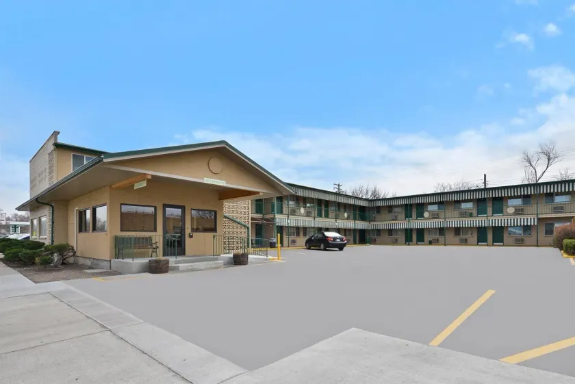 Americas Best Value Inn North Platte - Image 1