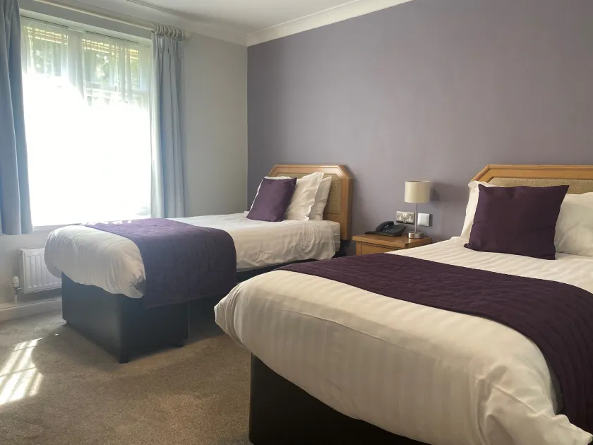 Exeter Court Hotel - Image 1