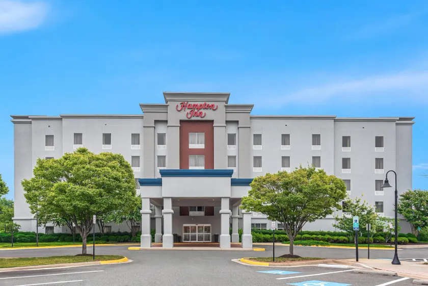 Hampton Inn by Hilton Gainesville-Haymarket - Image 1