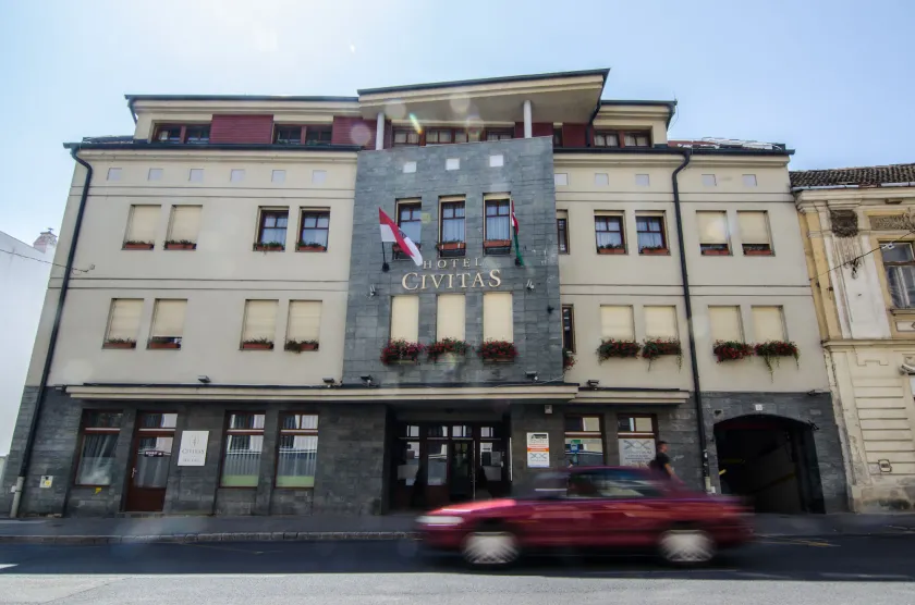 Hotel Civitas - Image 1