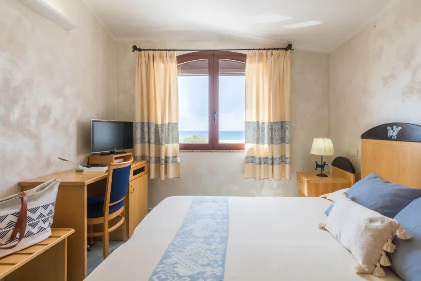 Hotel Villa del Mare Solanas - Image 1