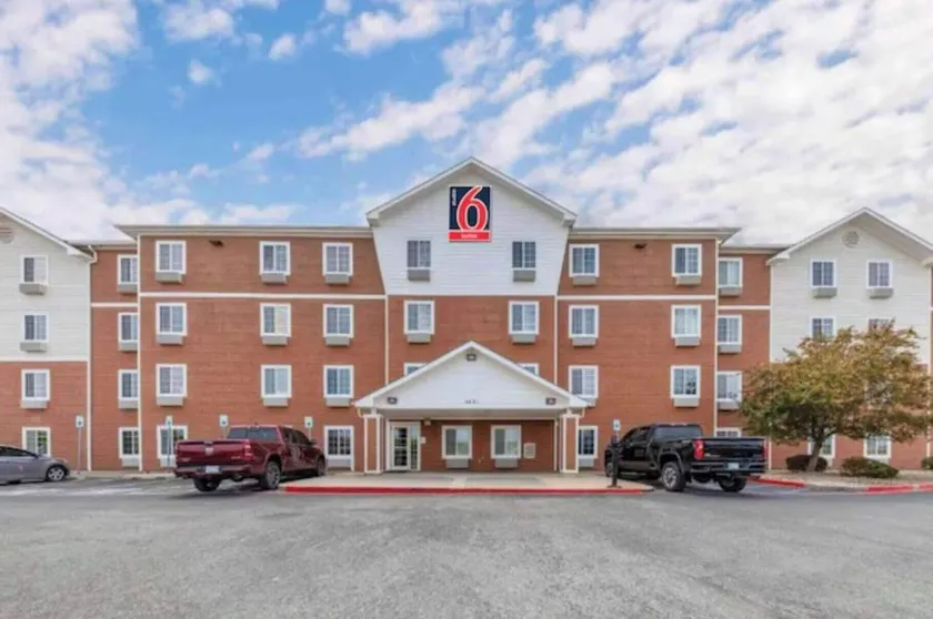 Studio 6 Corporate Extended Stay Philadelphia Malvern Swedesford Rd. PA - Image 1