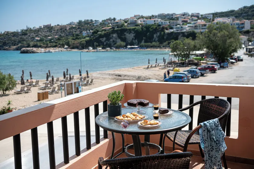 Elena Seafront Luxury Apartments - Image 1