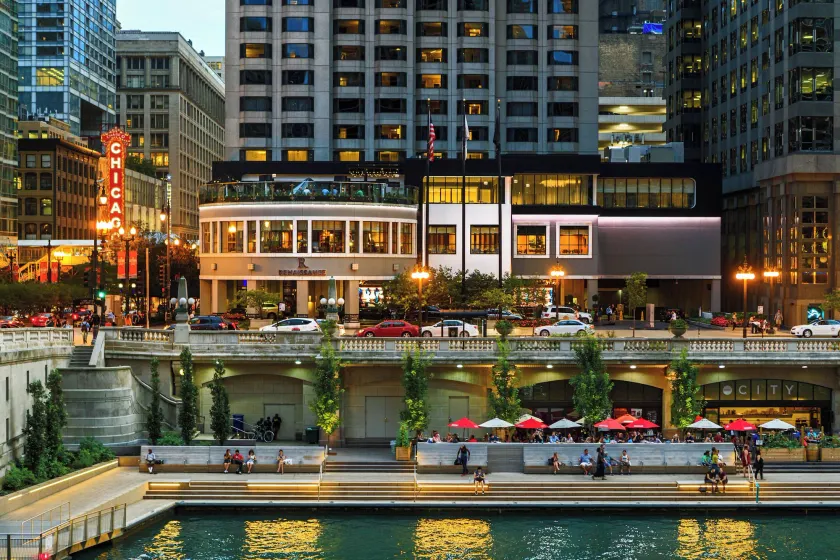 Renaissance Chicago Downtown Hotel - Image 1