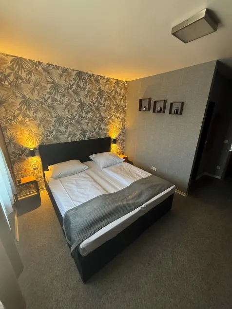 Parkhotel Lindenhof - KOSTENLOSE PARKPLÄTZE - Image 1