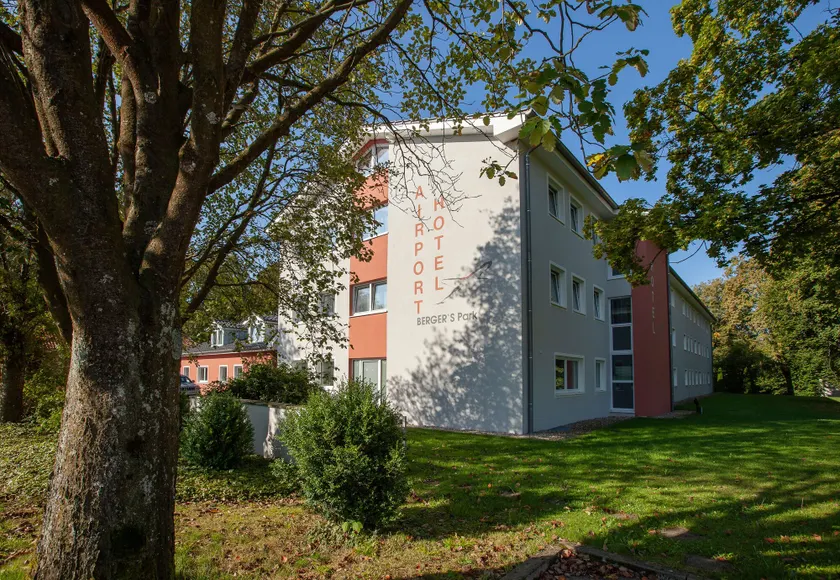 Bergers Airporthotel Memmingen - Image 1