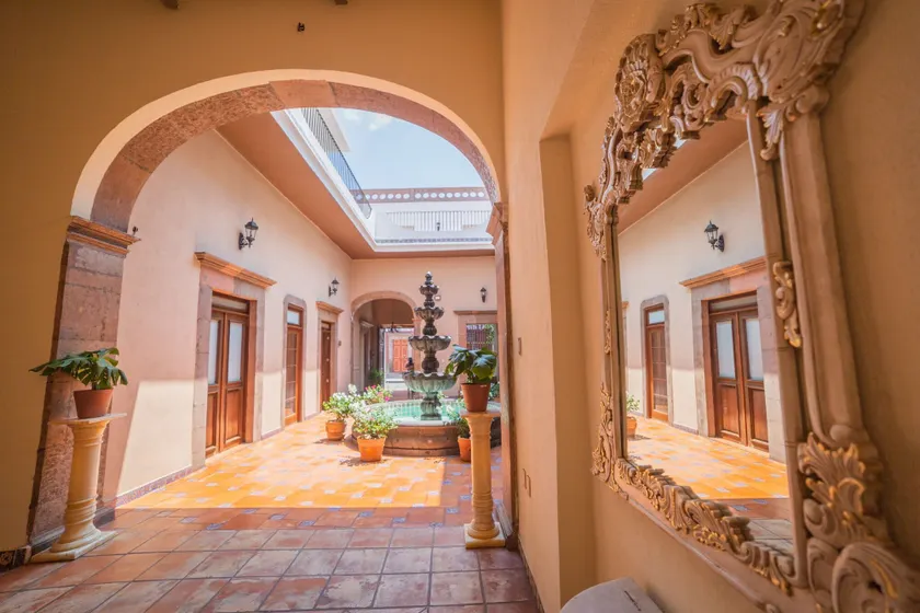 Hotel Boutique La Casona del Rey - Image 1