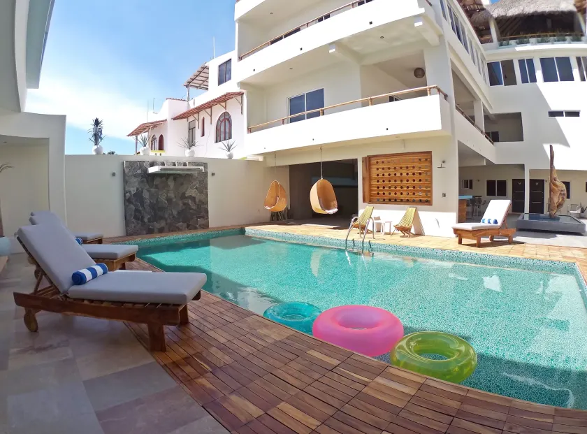 Shavanna Hotel Boutique - Image 1