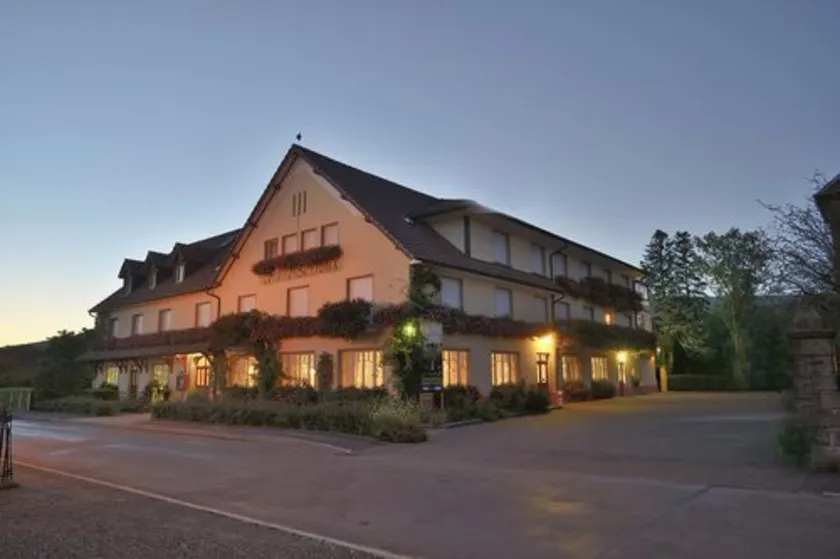Hôtel le Pré Serroux - Image 1