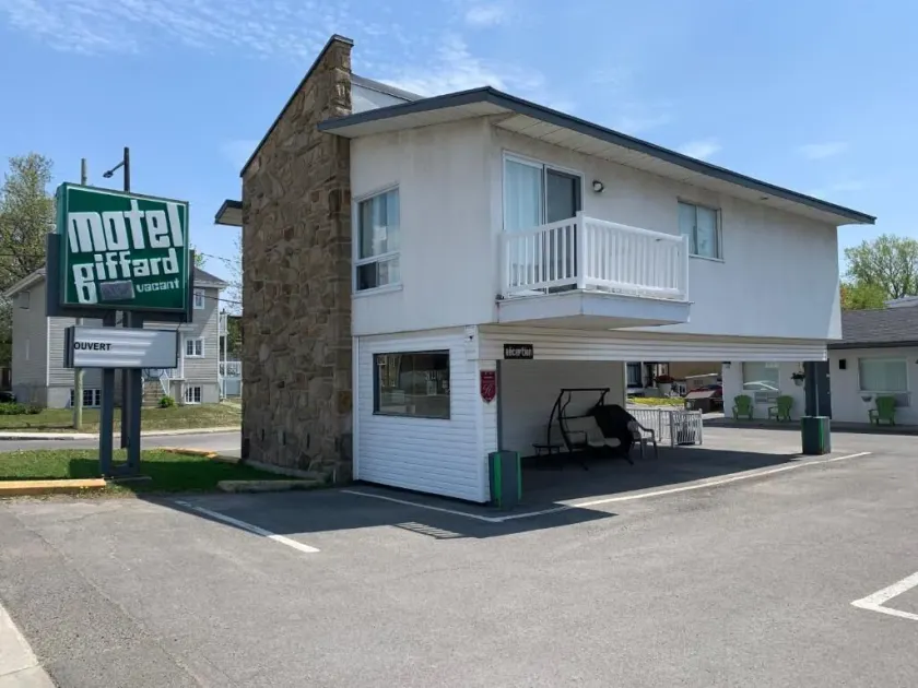 Motel Giffard - Image 1