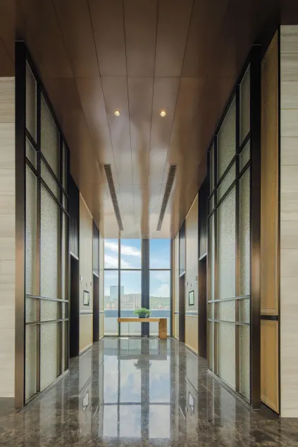 Holiday Inn Zhuhai City Center by IHG - Lobby