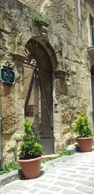 Antica Dimora Historic Building - Image 1
