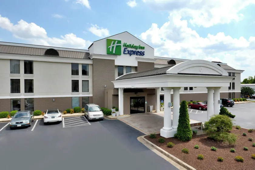 Holiday Inn Express Danville by IHG - Image 1