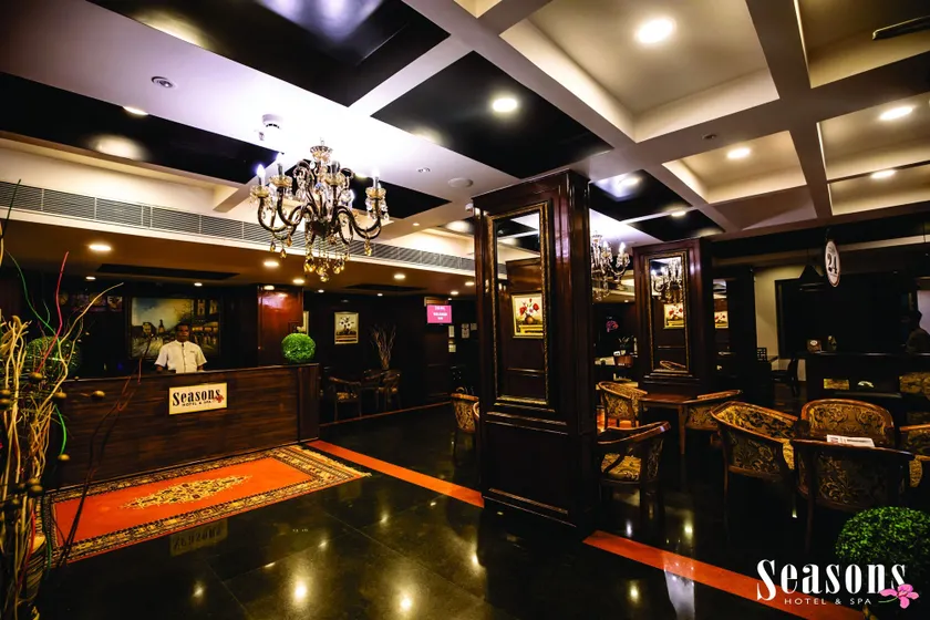 Seasons Hotels & Resorts - Image 1