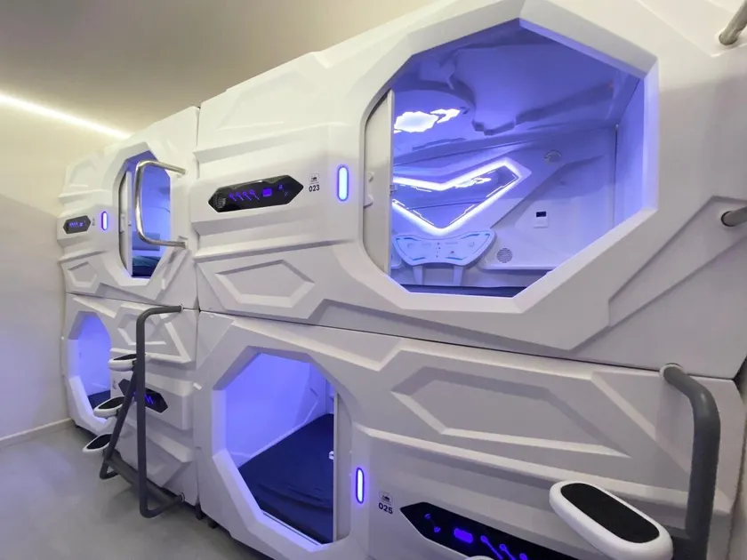 U Capsule Hotel  - Image 1