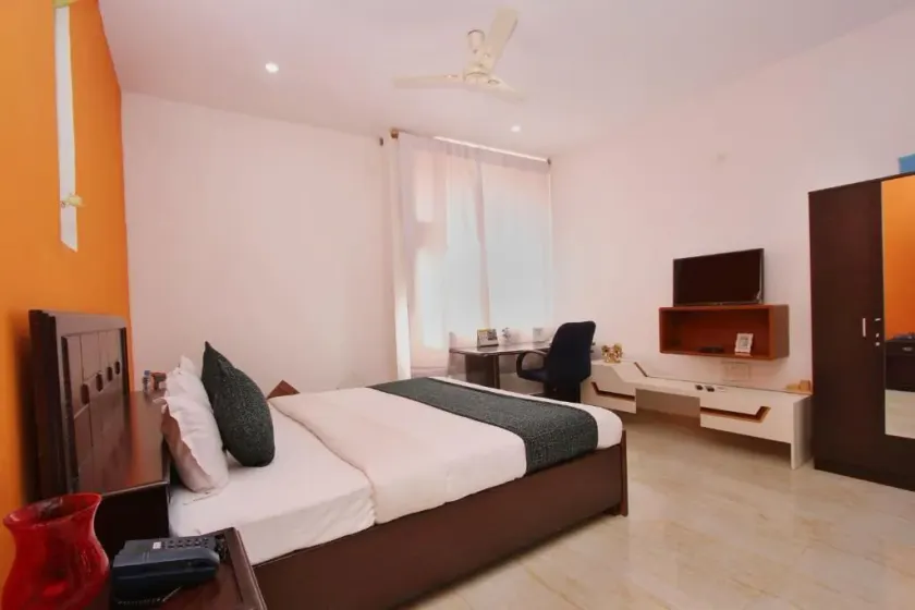 Hotel Airport Residency Bangalore - Image 1