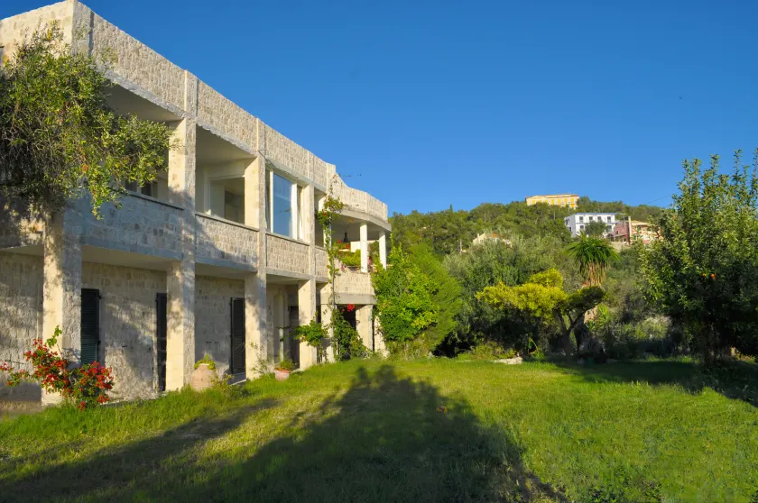 Lemoni Apartments - Image 1