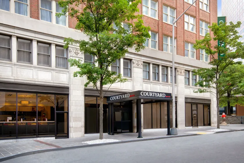 Courtyard by Marriott Atlanta Downtown - Image 1