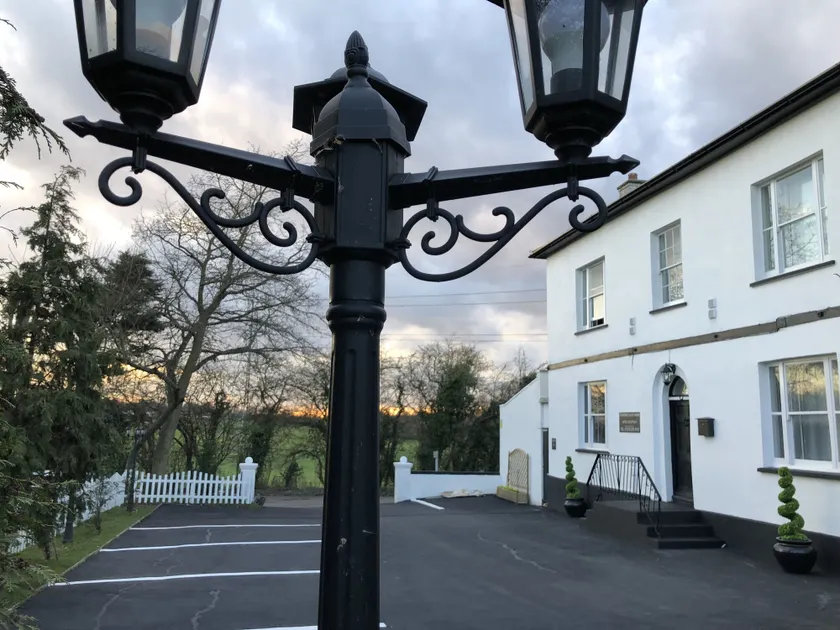 Stifford clays farm hotel - Image 1