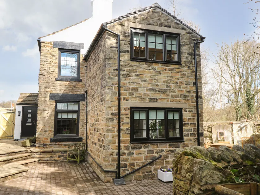The Cottage - Image 1