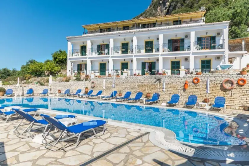 «Captain Spiros Studios» avec vue sur la mer, balcon, climatisation et Wi-Fi - Image 1