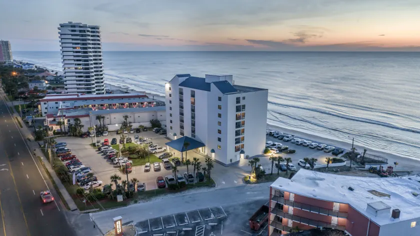 Tropical Winds Resort Hotel - Image 1