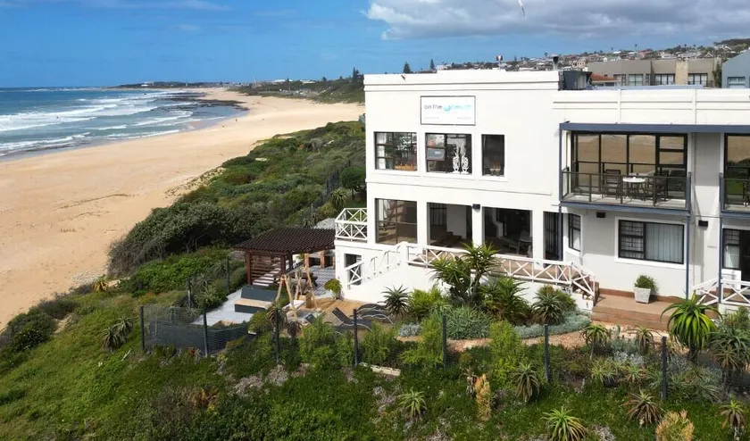 On the Beach Guesthouse Jeffreys Bay - Image 1
