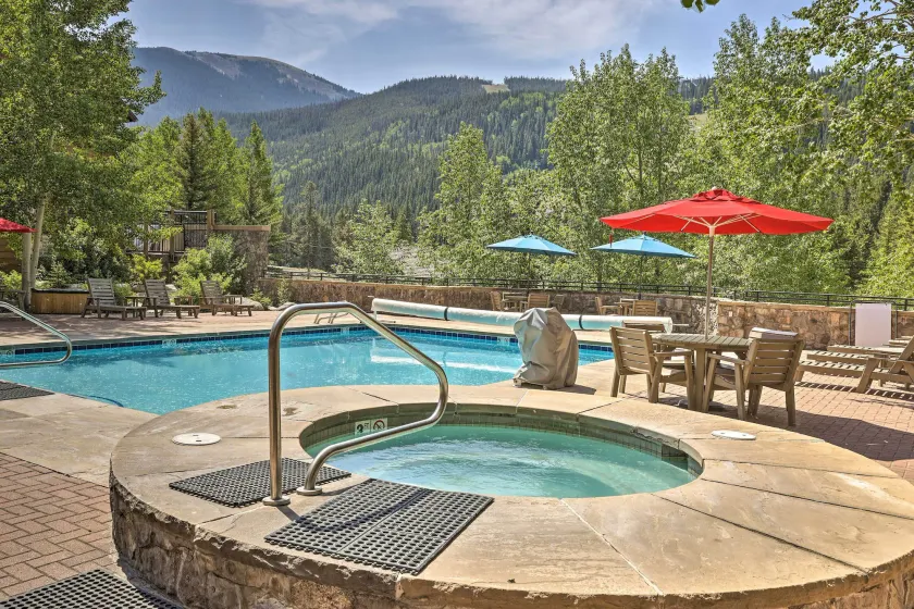 NOUVEAU! Ski-in / Ski-out Condo à pied de la t��lécabine Keystone - Image 1