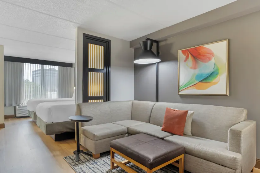 The IAH Houston Hotel - Image 1