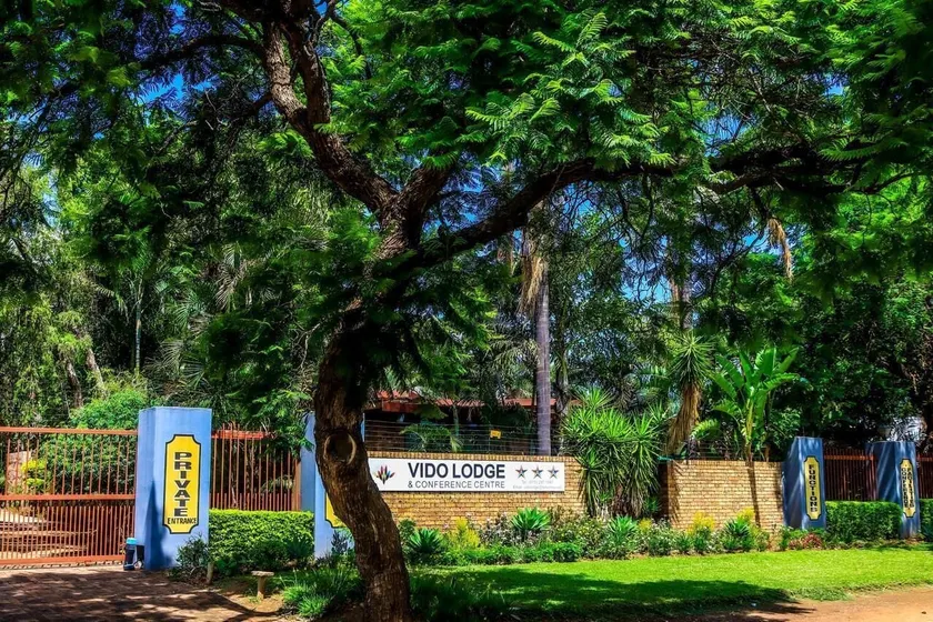 VIDO LODGE AND CONFERENCE CENTRE - Image 1