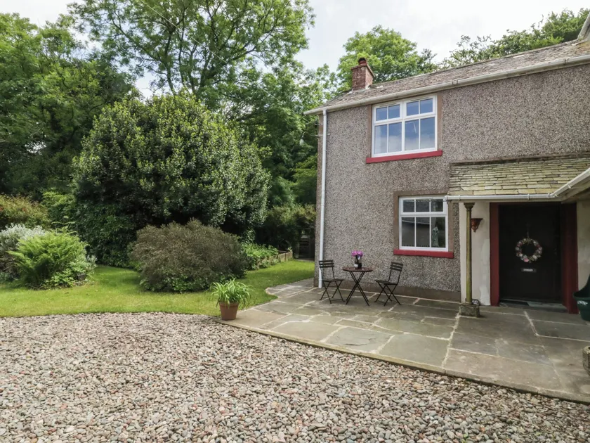 Gardeners Cottage - Image 1