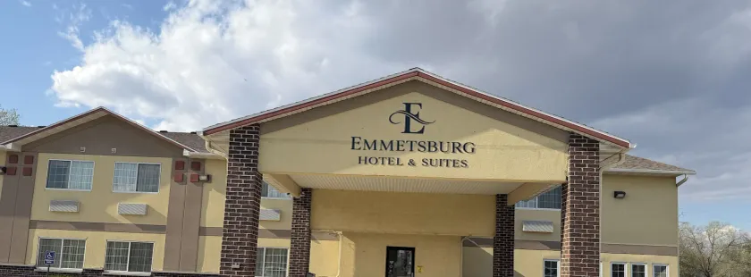 Emmetsburg Hotel & Suites - Image 1