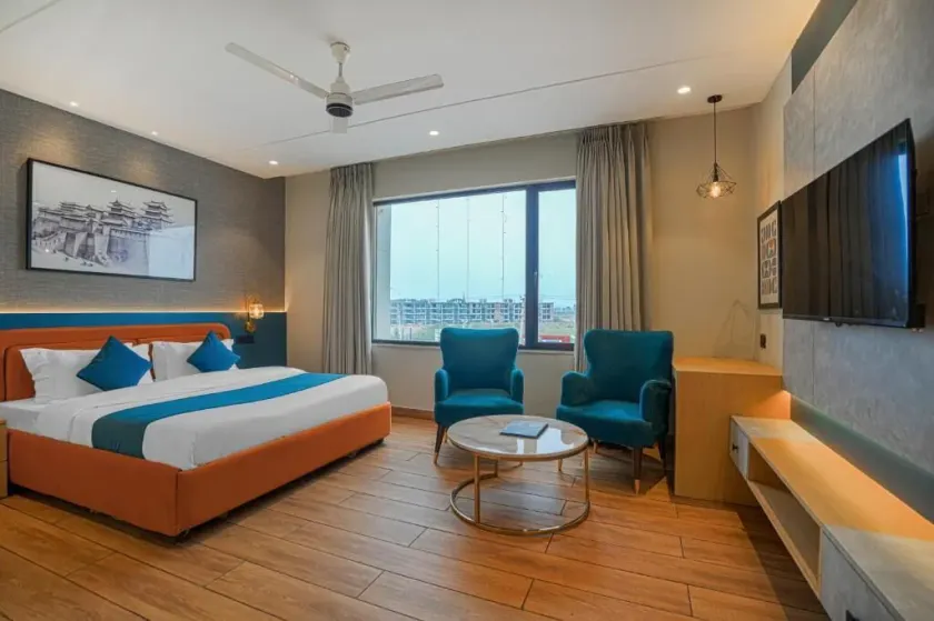Hotel Highway Greens Near VR Punjab Mall Airport Road Mohali Chandigarh - Image 1