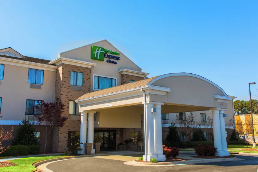 Holiday Inn Express Hotel & Suites Kinston by IHG - Image 1