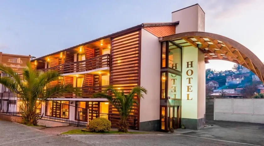Hotel Germania - Image 1