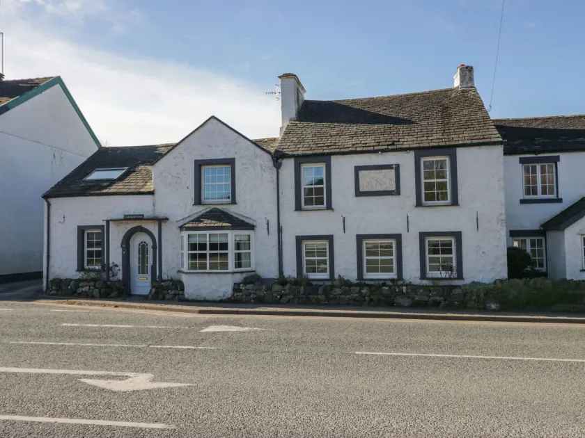Lakeland View - Image 1