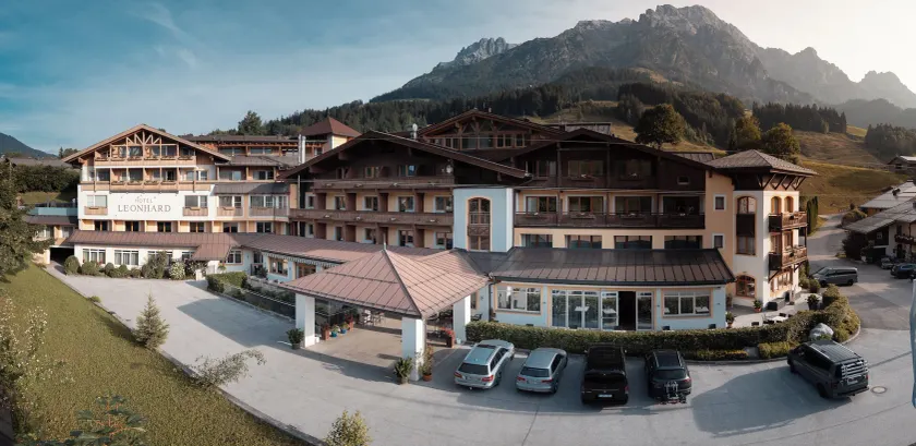 Hotel Leonhard - Image 1