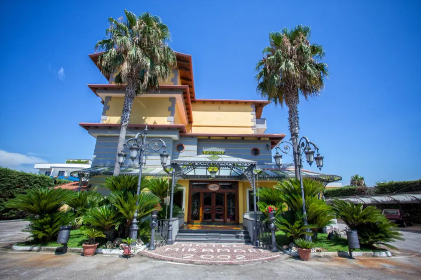 Hotel Miramare - Image 1