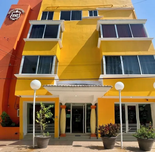 Hotel Puerto Real - Coatzacoalcos - Image 1