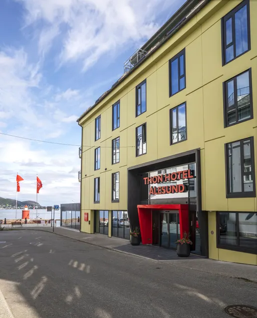 Thon Hotel Ålesund - Image 1