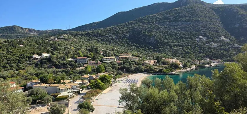 POROS BEACH camping- studios - Image 1